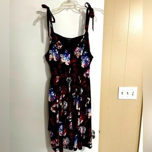 Torrid size 4 dress